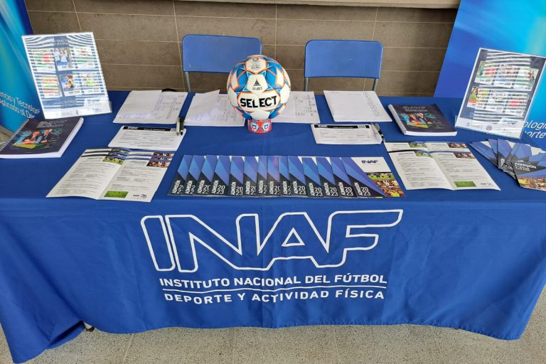 INAF participó en la Feria Estudiantil de la Biblioteca Municipal de Cerrillos